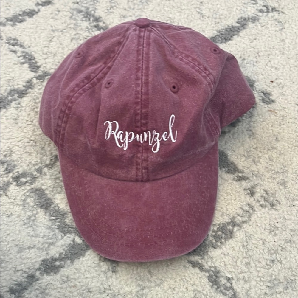Adams Burgundy Cap 🧺
